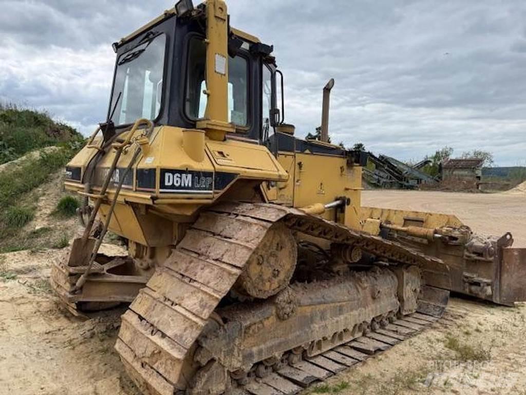 CAT D6M LGP Bulldozer på larvebånd