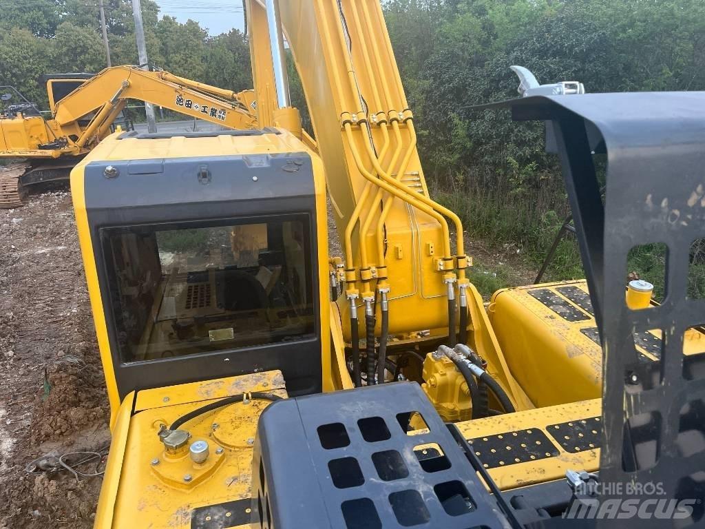 Komatsu PC 450-8 Gravemaskiner på larvebånd