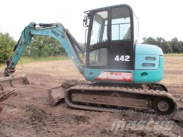 Bobcat 442 B Midi-gravemaskiner 7t - 12t