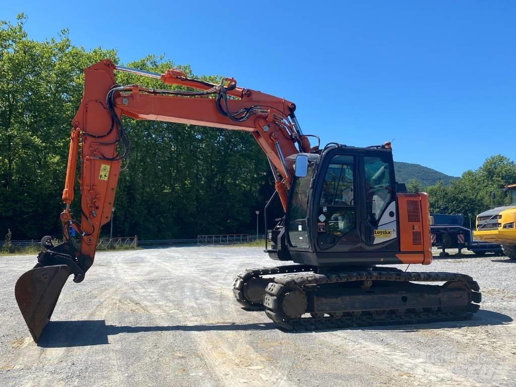 Hitachi ZX 135 US-6 Gravemaskiner på larvebånd