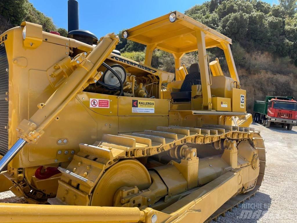 CAT D 9 G Bulldozer på larvebånd