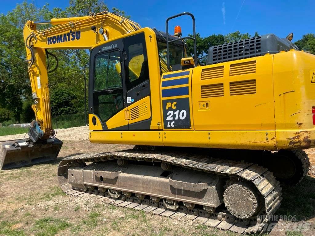 Komatsu PC210LC-11E0 Gravemaskiner på larvebånd