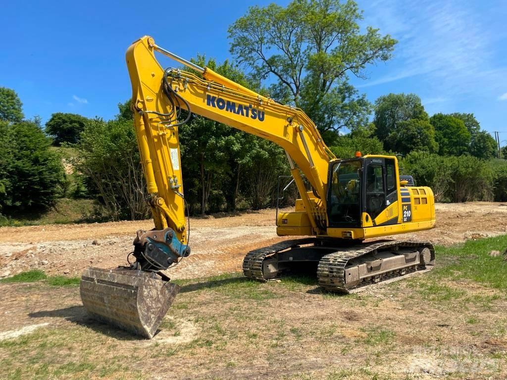 Komatsu PC210LC-11E0 Gravemaskiner på larvebånd