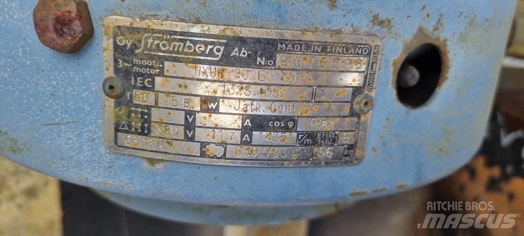  Hihnakuljetin 22 Rullebånd