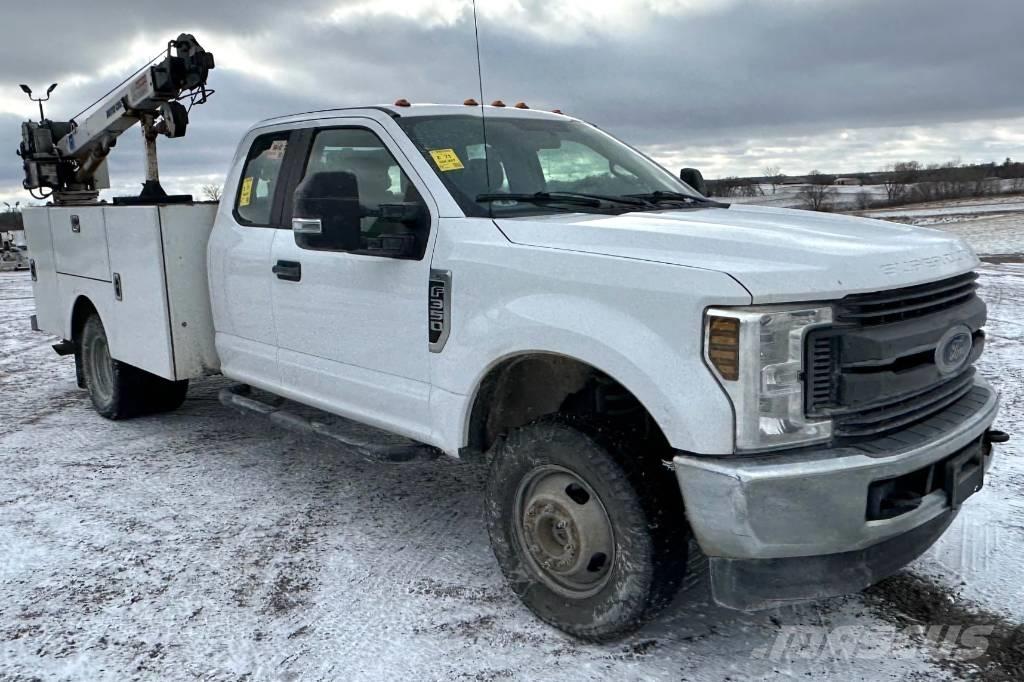 Ford F 350 XL SD Kraner på larvebånd