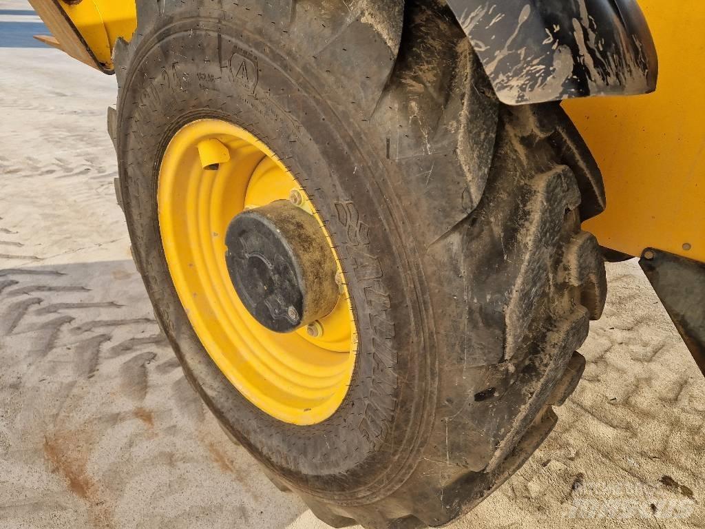 JCB 540-140  BC40 Teleskoplæssere