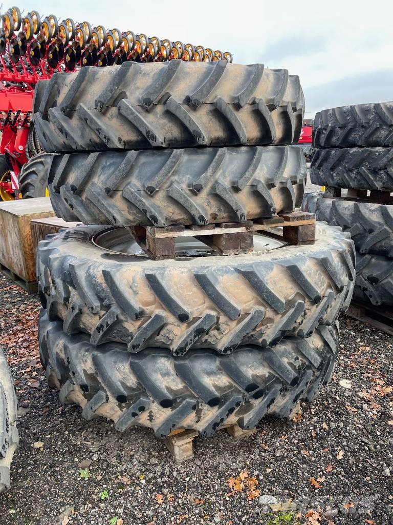 Mitas SET OF WHEELS Hjul, Dæk og Fælge