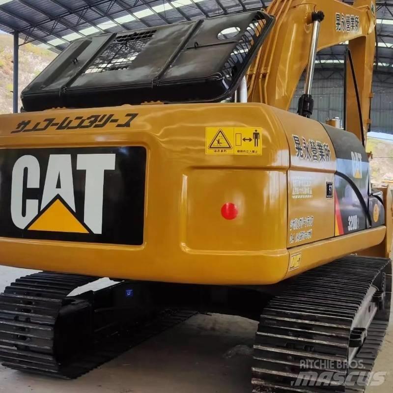CAT 320D Gravemaskiner på larvebånd