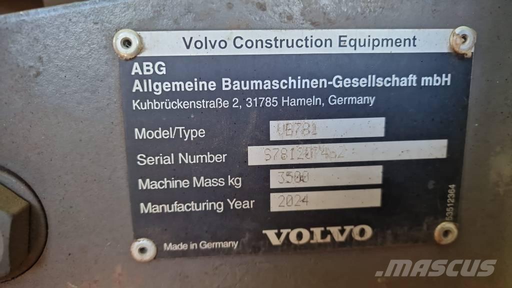Volvo P 8820 D Andre vejbygningsmaskiner