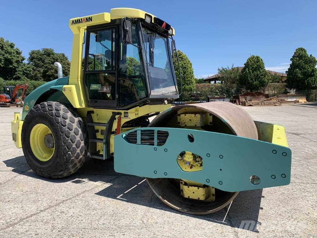 Ammann ASC 130 D Enkelt tromle