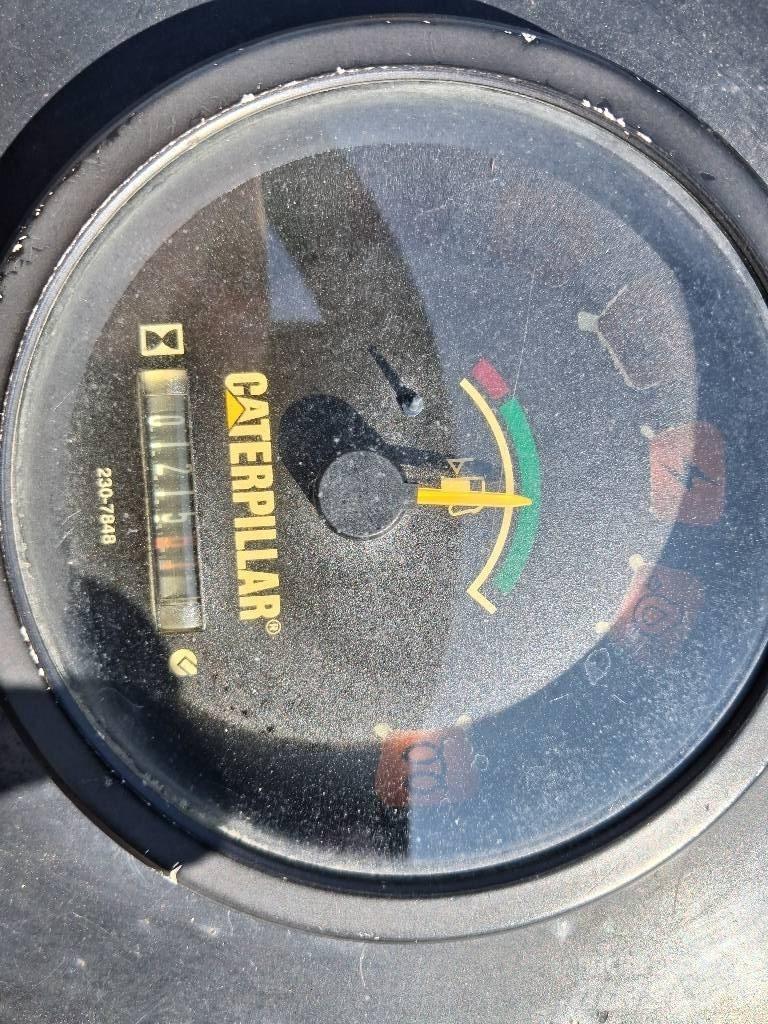 CAT CB 22 Tvilling tromle
