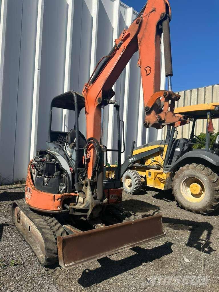 Hitachi ZX 27 U Minigravemaskiner