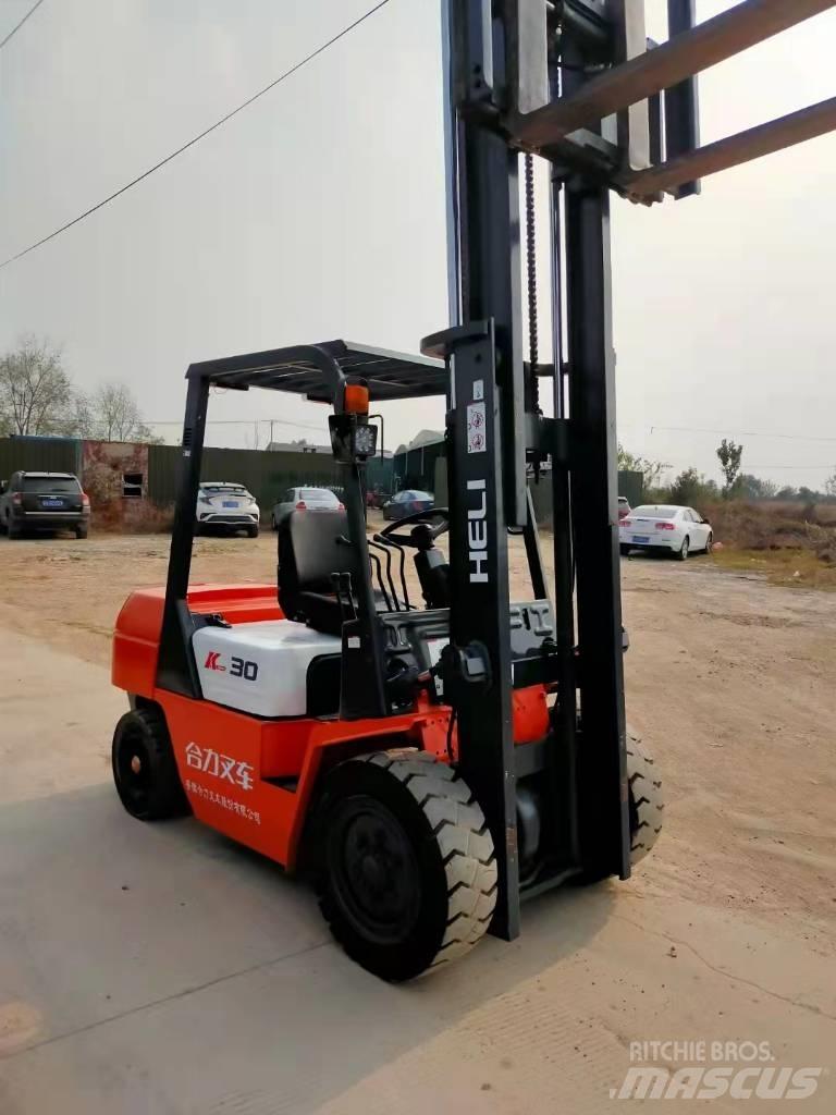 Heli CPCD 30 Diesel gaffeltrucks