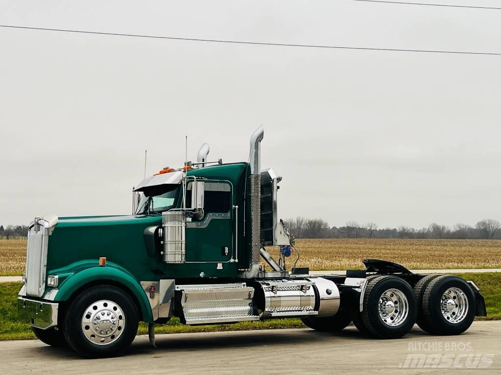 Kenworth W 900 Trækkere