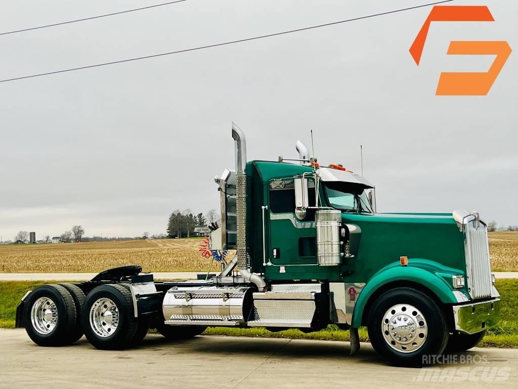 Kenworth W 900 Trækkere