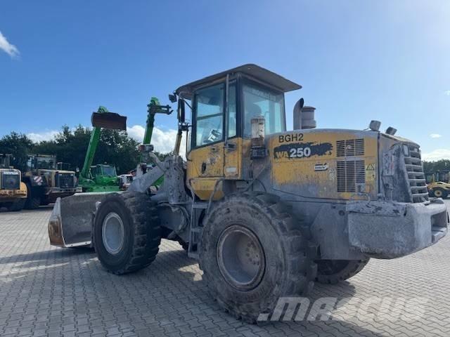 Komatsu WA 250-5 Læssemaskiner på hjul