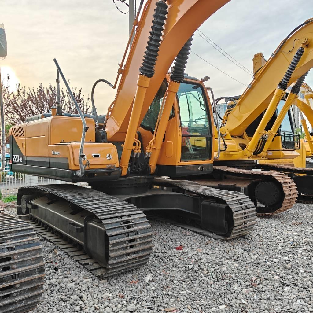 Hyundai R220-9S Gravemaskiner på larvebånd
