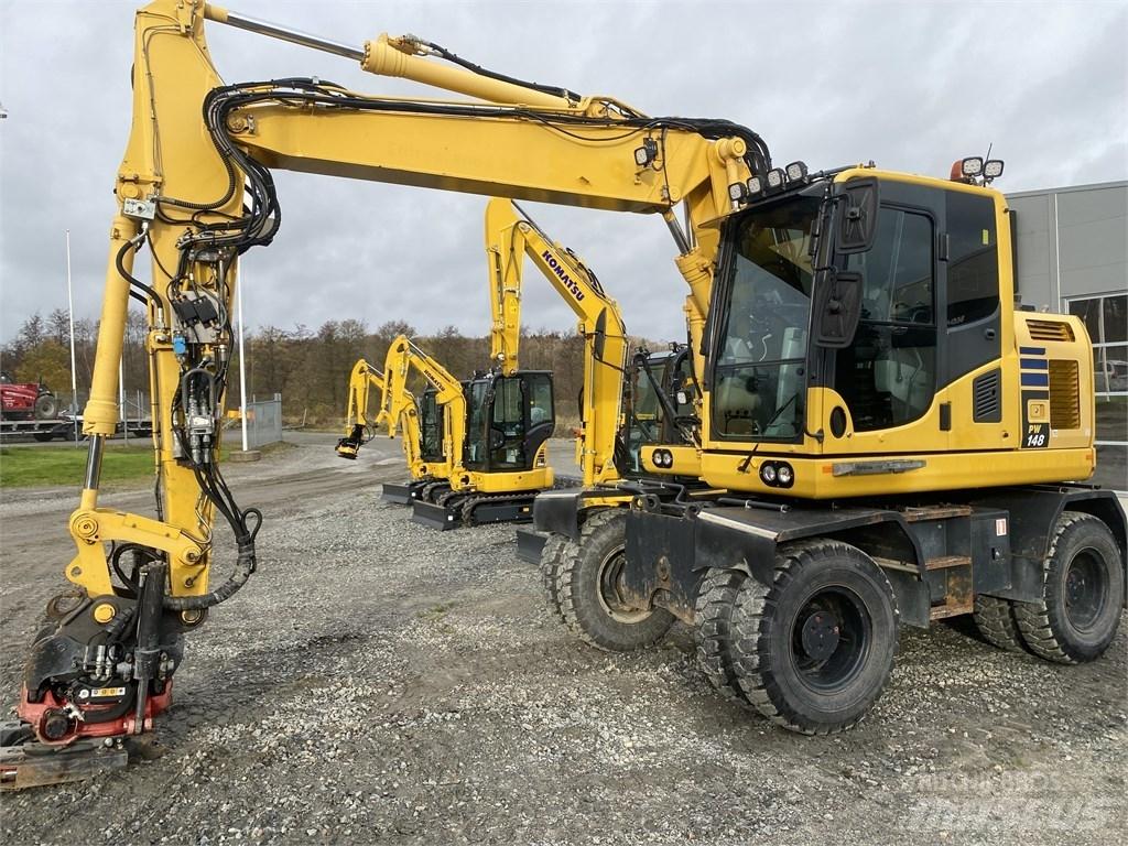 Komatsu PW148-10 Gravemaskiner på hjul