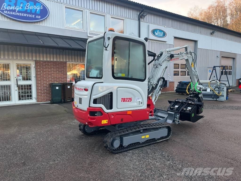Takeuchi TB 225 Minigravemaskiner