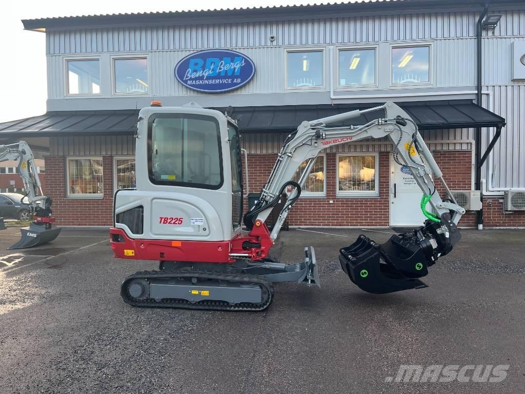 Takeuchi TB 225 Minigravemaskiner