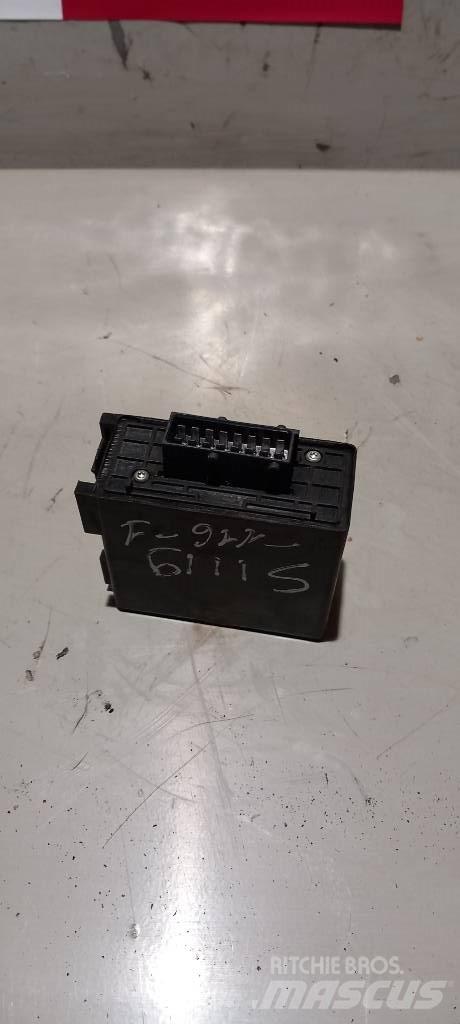 Scania 124.    1435650 Elektronik