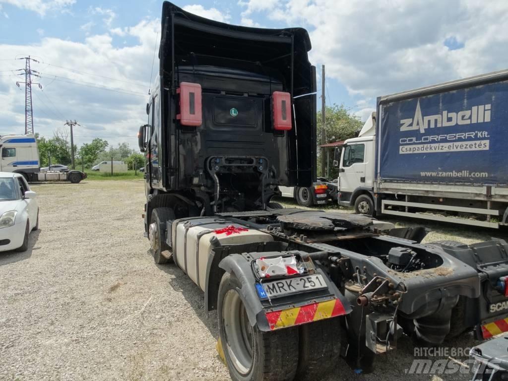Scania R410 LA Trækkere