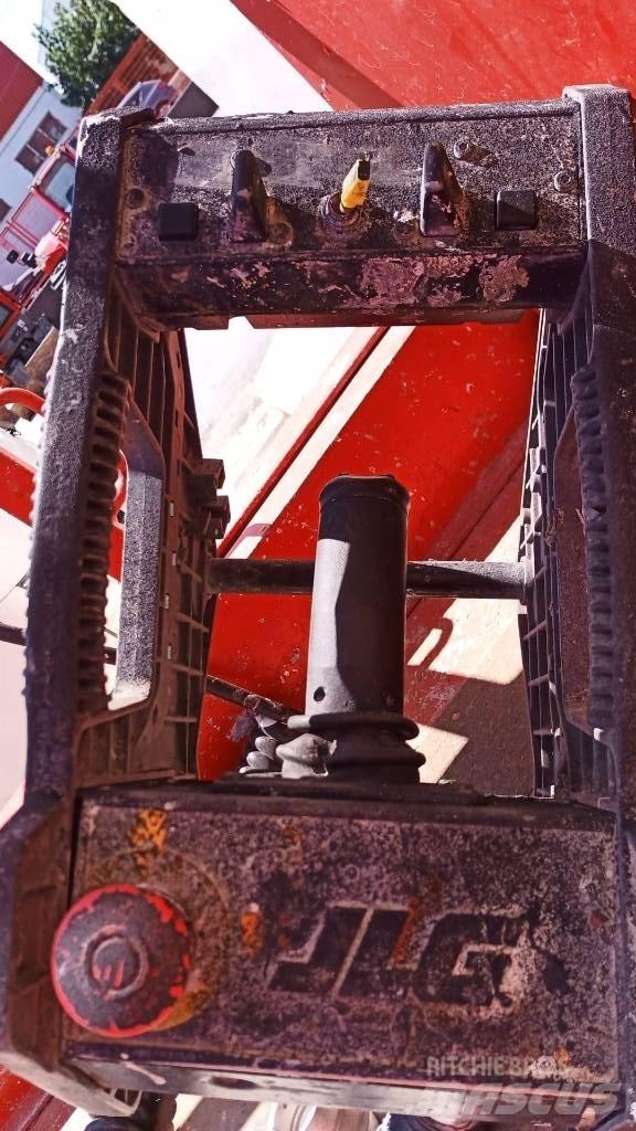 JLG 2630 ES Saxlifte