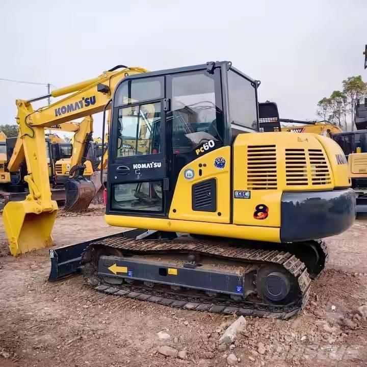 Komatsu PC60 Gravemaskiner på larvebånd
