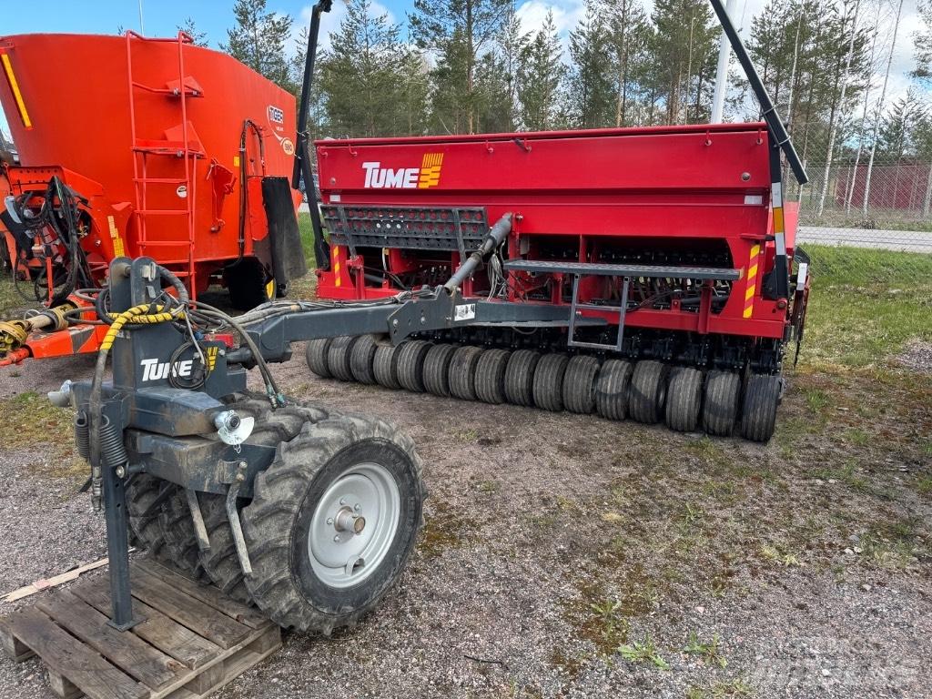 Tume Nova Combi 4000 Kombi-såmaskiner