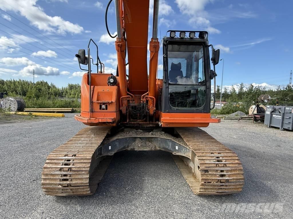 Doosan DX 235 LC Gravemaskiner på larvebånd