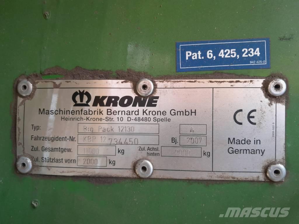 Krone Big Pack 12130 Pressere til firkantede baller
