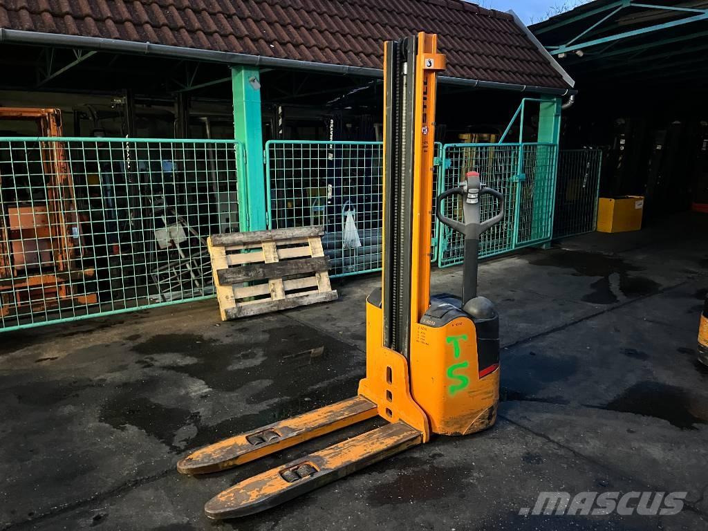 Still EGV12   V-4250 Selvkørende stablere