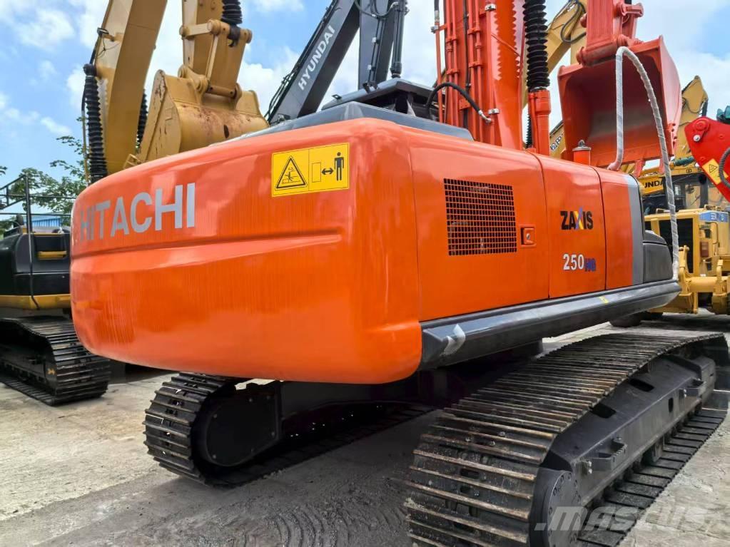 Hitachi ZX 250-3 G Gravemaskiner på larvebånd