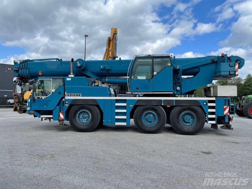 Liebherr LTM 1055-1 Kraner til alt terræn