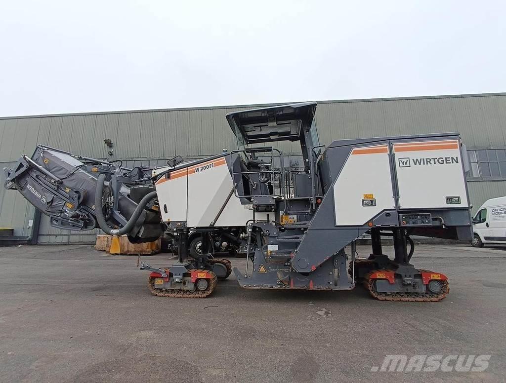 Wirtgen W200Fi Cementstens-maskiner