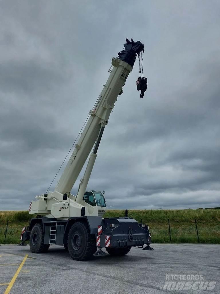Terex RT100 Kraner til hårdt terræn