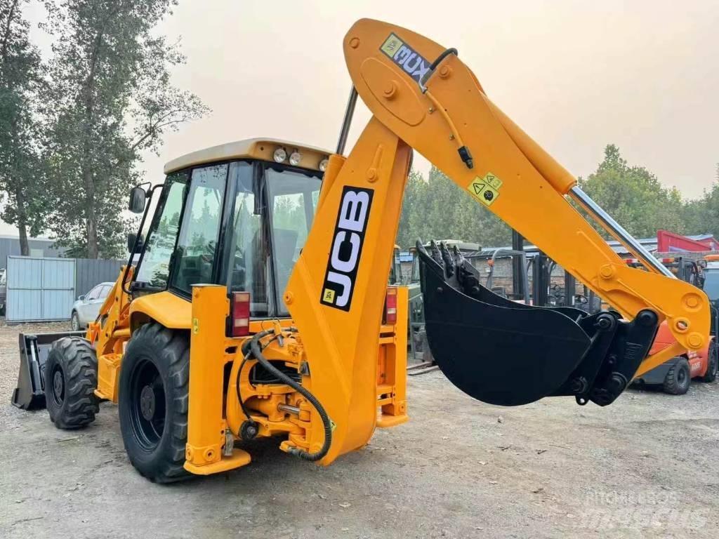 JCB 3 CX Rendegravere