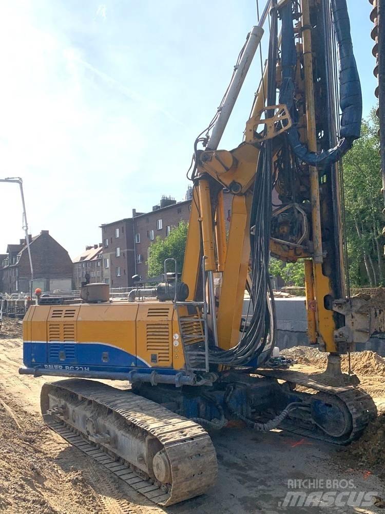 Bauer BG20H Pæle- og rammemaskiner