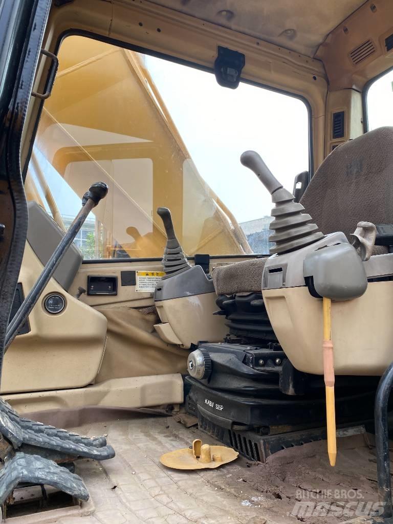 CAT 325 B L Gravemaskiner på larvebånd