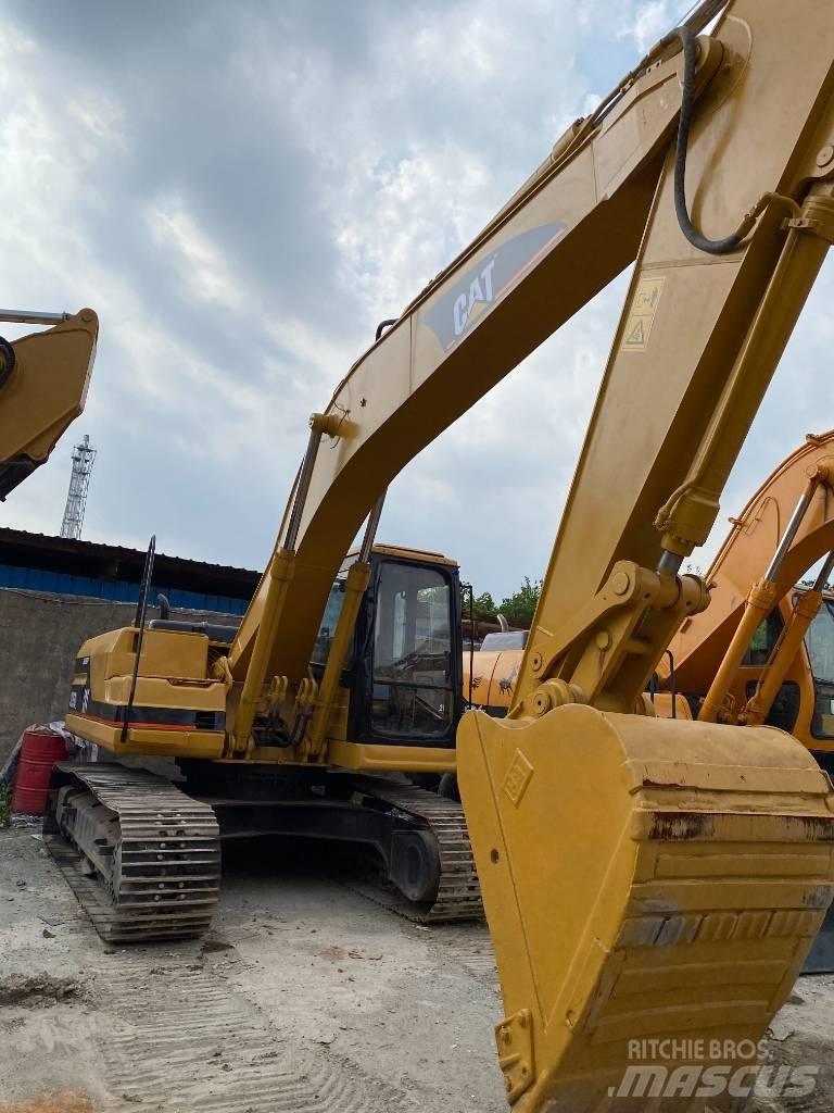 CAT 325 B L Gravemaskiner på larvebånd