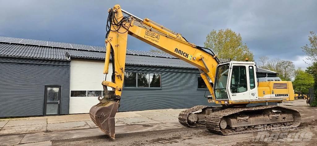 Liebherr R924 Gravemaskiner på larvebånd