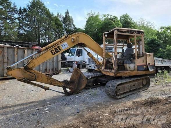 CAT E 70 B Gravemaskiner på larvebånd