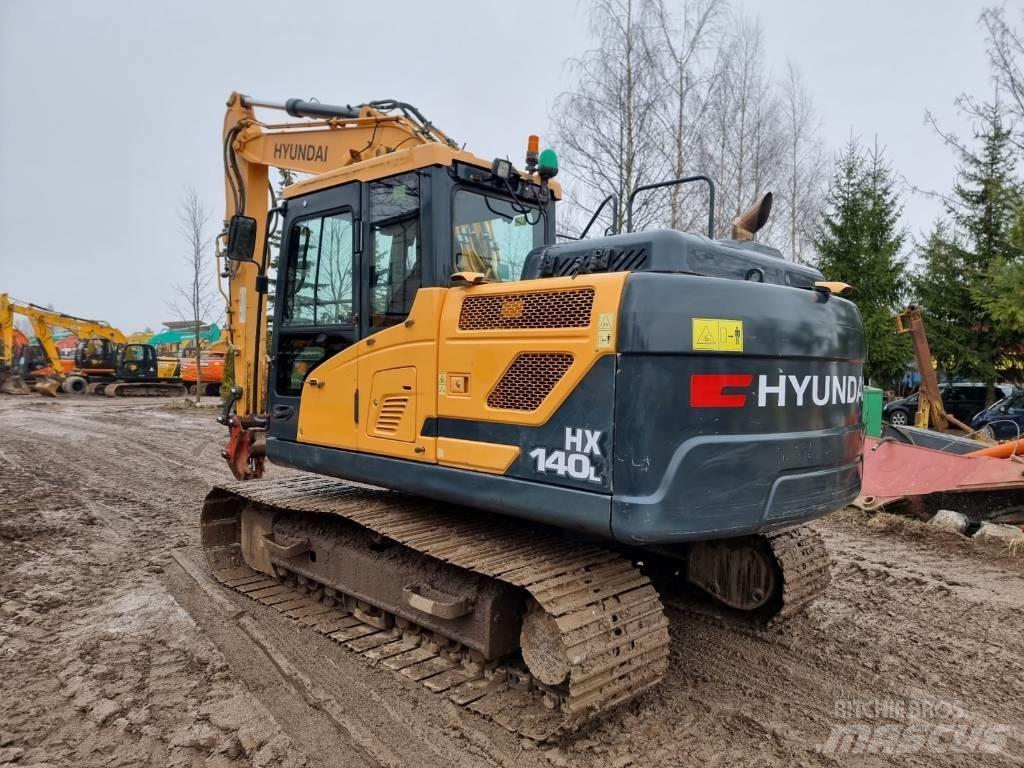 Hyundai HX 140 L Gravemaskiner på larvebånd