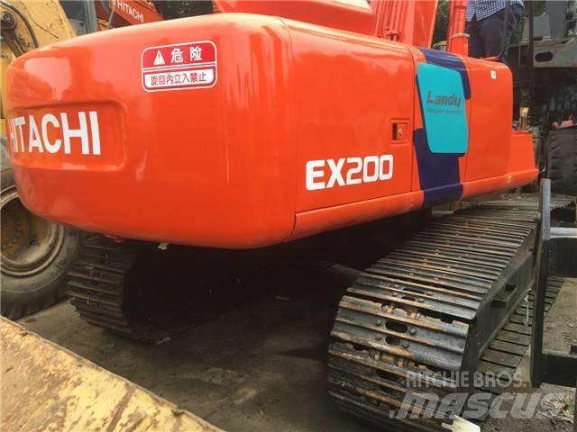 Hitachi EX 200 Gravemaskiner på larvebånd
