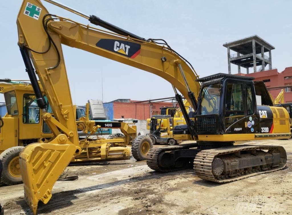 CAT 320d Gravemaskiner på larvebånd