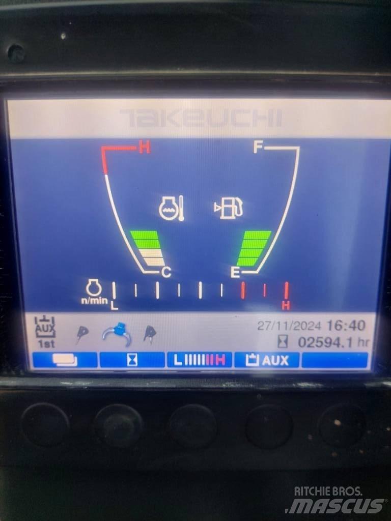 Takeuchi TB 230 Minigravemaskiner