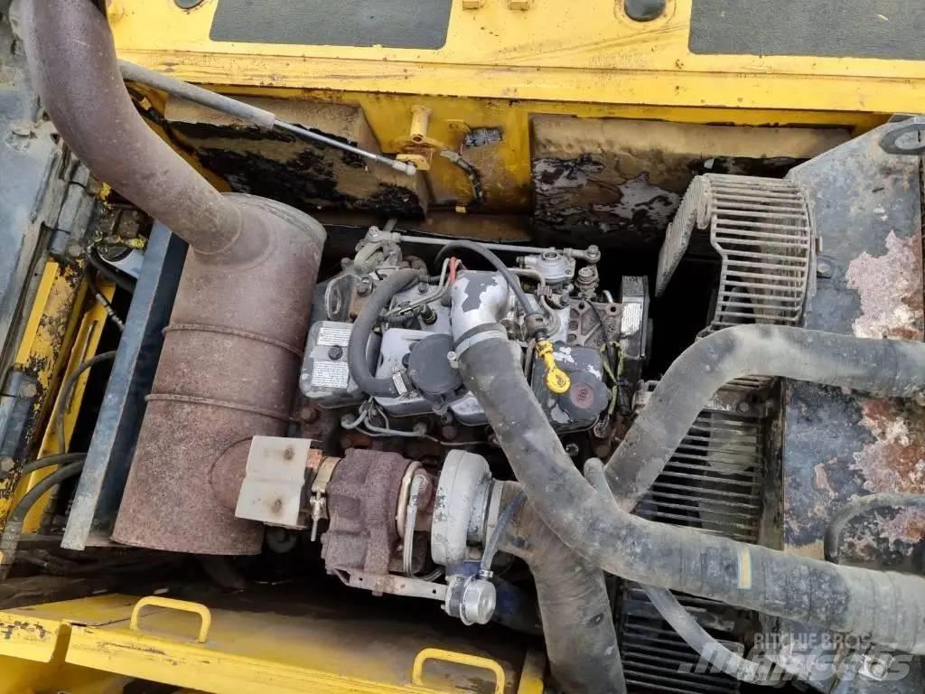 Komatsu PW 160-7 Gravemaskiner på hjul