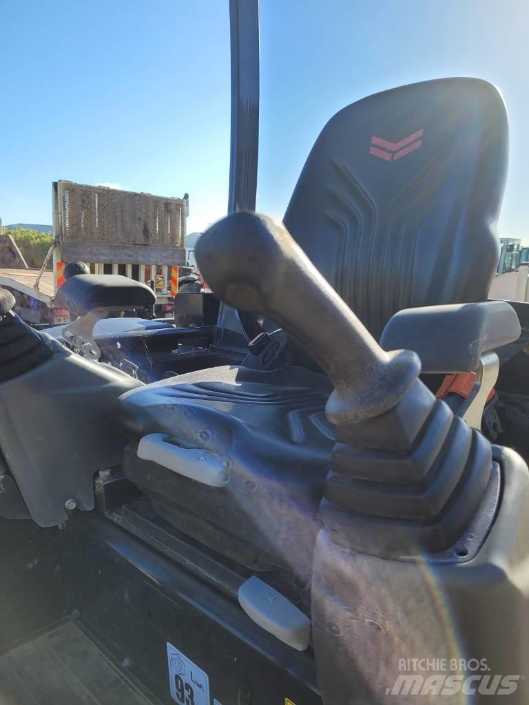 Yanmar Vio 27 Minigravemaskiner