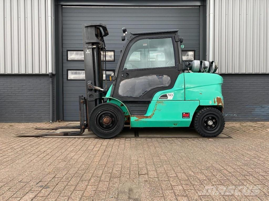 Mitsubishi FG50NT LPG gaffeltrucks