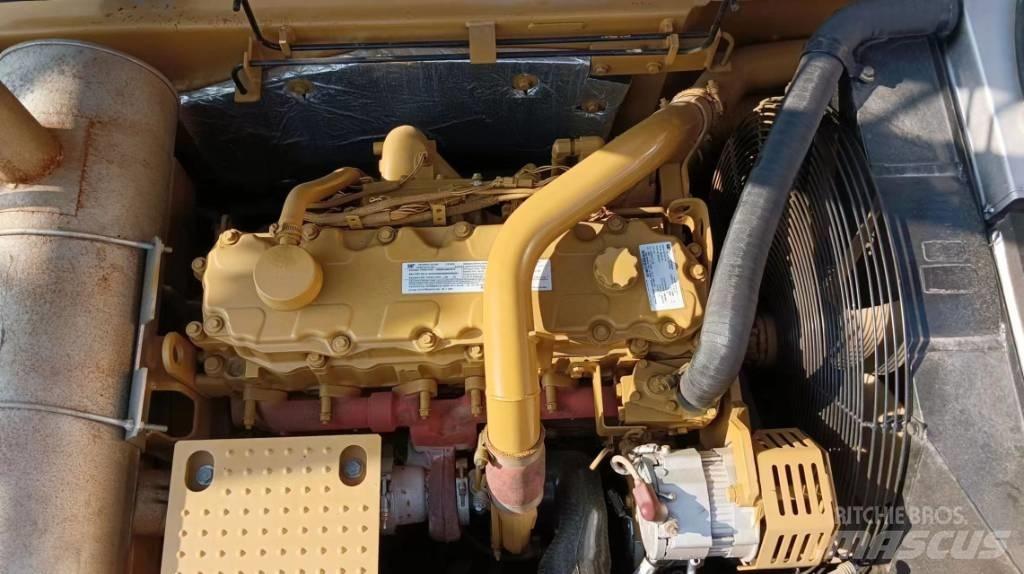 CAT 330D2L Gravemaskiner på larvebånd